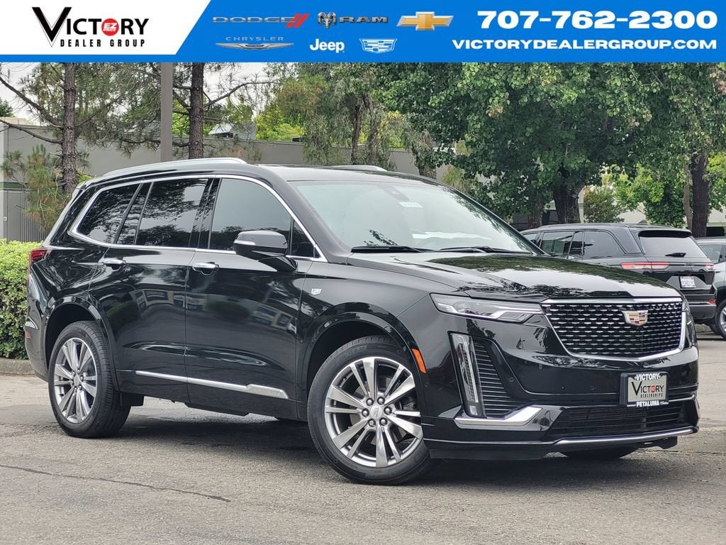 2023 Cadillac XT6 Premium Luxury in Stellar Black Metallic — front three-quarter view