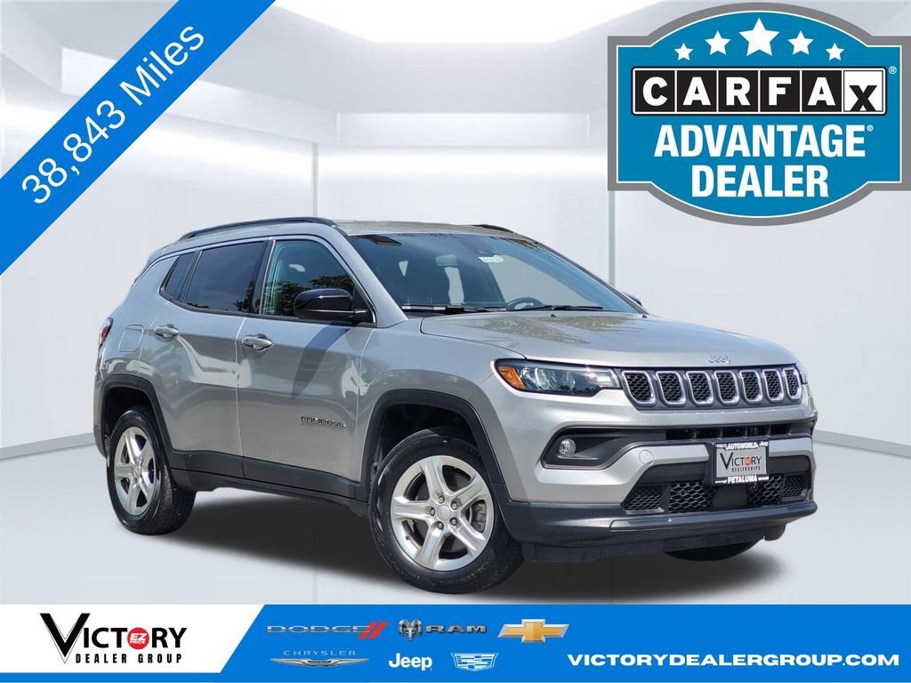 2023 Jeep Compass Latitude in Silver — front three-quarter view