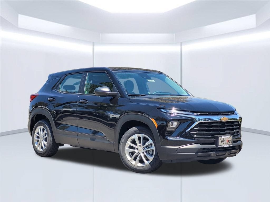 2026 Chevrolet Trailblazer LS in Mosaic Black Metallic — front three-quarter view